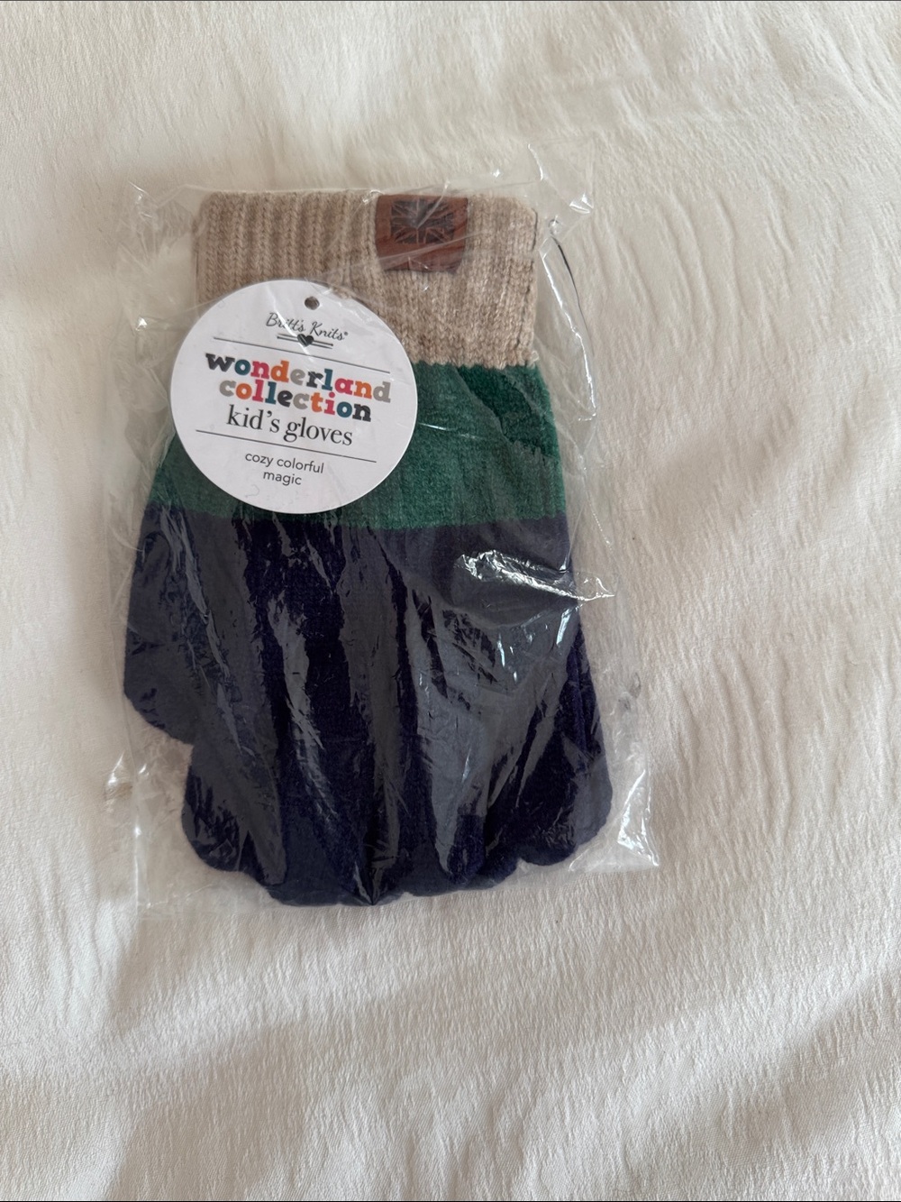 Britt’s Knits Wonderland Collection Kids' Boy Gloves - Beige, Green & Black 3+